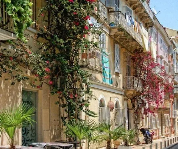Corfu In Historic Unesco Centre *